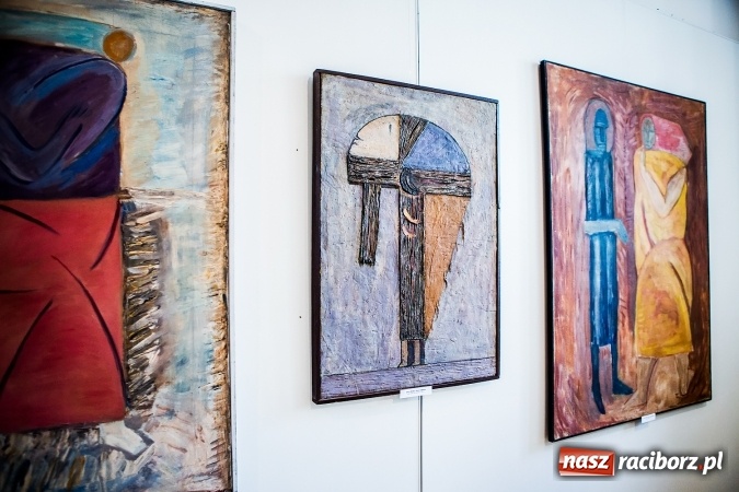 Zdjęcie w galerii na portalu naszraciborz.pl: Kobieta w sztuce – nowa wystawa w raciborskim Muzeum wiadomości z regionu