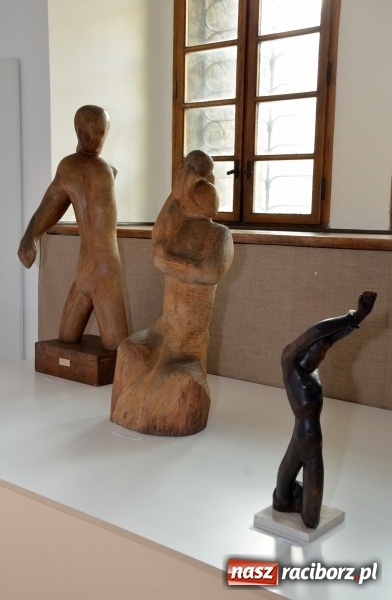 Zdjęcie w galerii na portalu naszraciborz.pl: Kobieta w sztuce – nowa wystawa w raciborskim Muzeum wiadomości z regionu