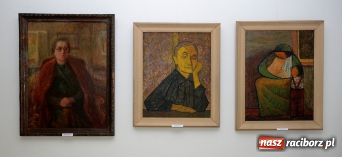 Zdjęcie w galerii na portalu naszraciborz.pl: Kobieta w sztuce – nowa wystawa w raciborskim Muzeum wiadomości z regionu