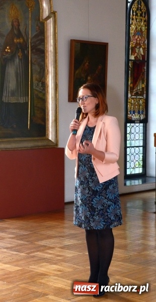 Zdjęcie w galerii na portalu naszraciborz.pl: Kobieta w sztuce – nowa wystawa w raciborskim Muzeum wiadomości z regionu