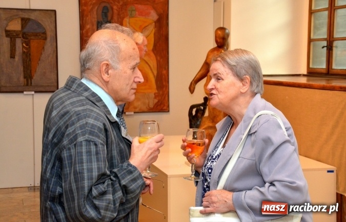 Zdjęcie w galerii na portalu naszraciborz.pl: Kobieta w sztuce – nowa wystawa w raciborskim Muzeum wiadomości z regionu