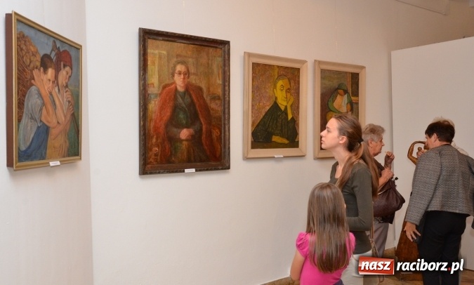 Zdjęcie w galerii na portalu naszraciborz.pl: Kobieta w sztuce – nowa wystawa w raciborskim Muzeum wiadomości z regionu