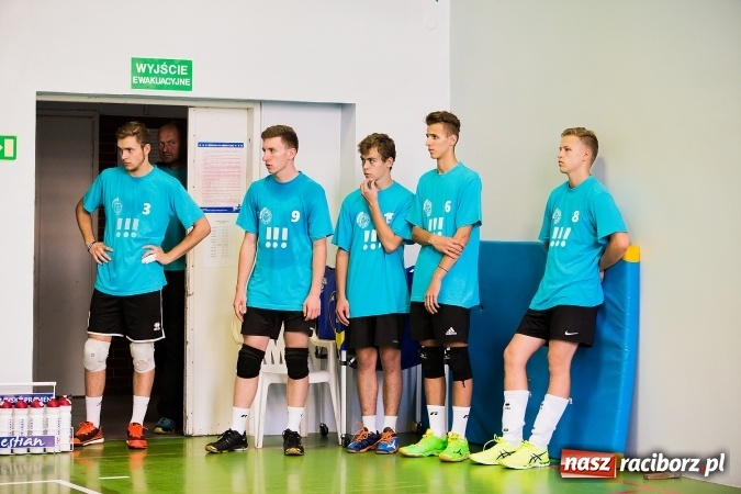 Zdjęcie w galerii na portalu naszraciborz.pl: Kadeci Ostrawy za mocni dla młodych Rafakowców wiadomości z regionu