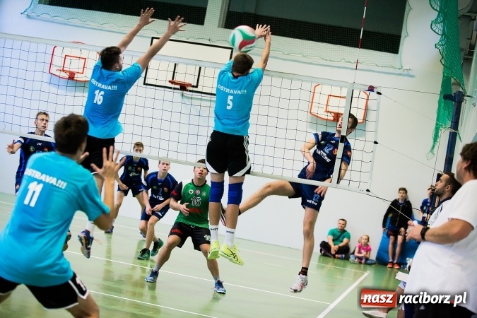 Zdjęcie w galerii na portalu naszraciborz.pl: Kadeci Ostrawy za mocni dla młodych Rafakowców wiadomości z regionu