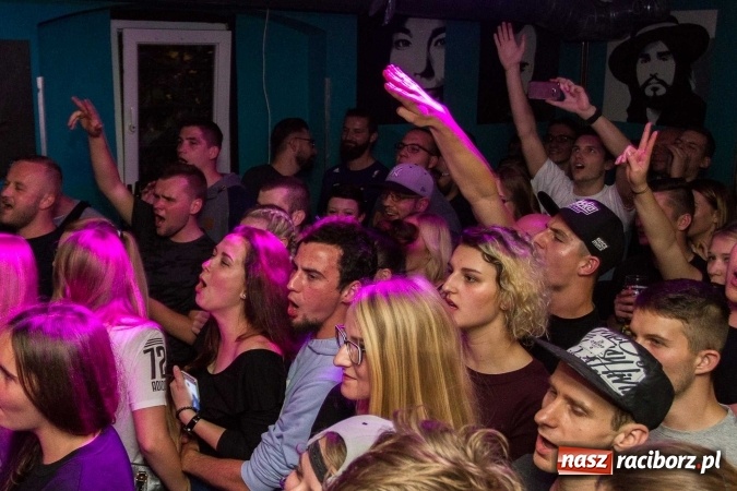 Zdjęcie w galerii na portalu naszraciborz.pl: O.S.T.R. wczoraj na Końcu Świata wiadomości z regionu