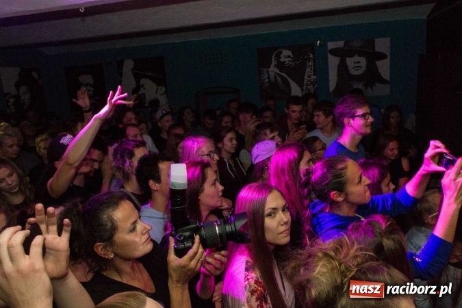 Zdjęcie w galerii na portalu naszraciborz.pl: O.S.T.R. wczoraj na Końcu Świata wiadomości z regionu