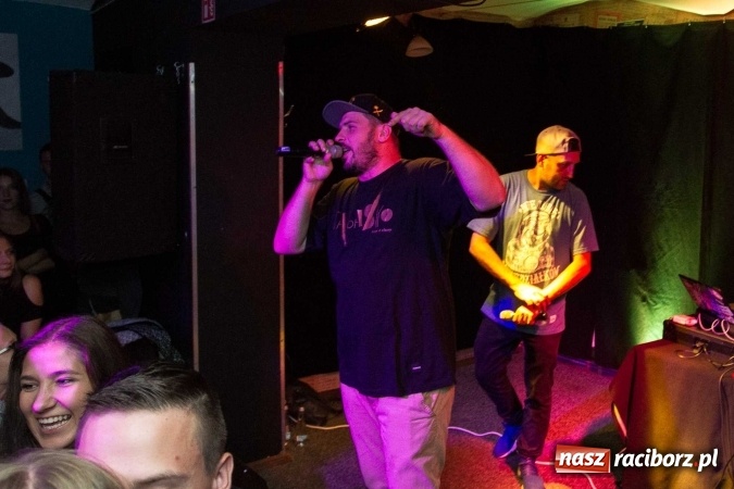 Zdjęcie w galerii na portalu naszraciborz.pl: O.S.T.R. wczoraj na Końcu Świata wiadomości z regionu