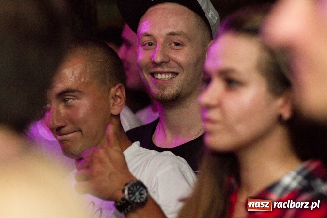 Zdjęcie w galerii na portalu naszraciborz.pl: O.S.T.R. wczoraj na Końcu Świata wiadomości z regionu