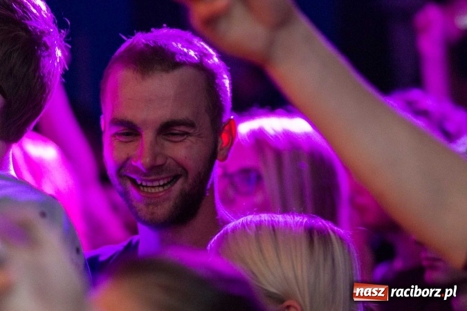 Zdjęcie w galerii na portalu naszraciborz.pl: O.S.T.R. wczoraj na Końcu Świata wiadomości z regionu