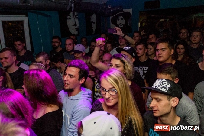 Zdjęcie w galerii na portalu naszraciborz.pl: O.S.T.R. wczoraj na Końcu Świata wiadomości z regionu