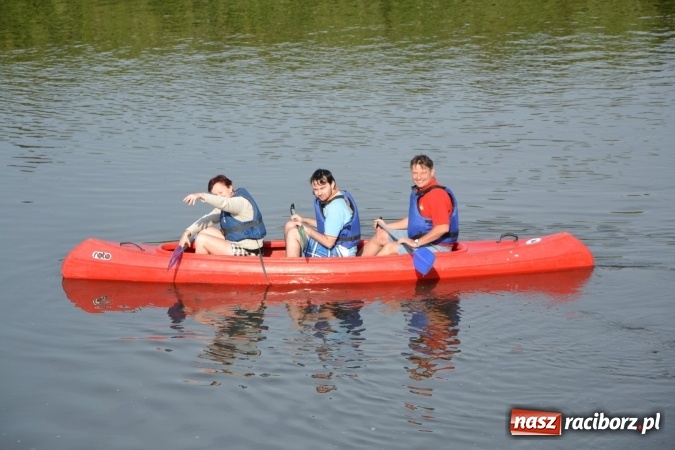 Zdjęcie w galerii na portalu naszraciborz.pl: Wodniacy zamknęli Meandry Odry wiadomości z regionu