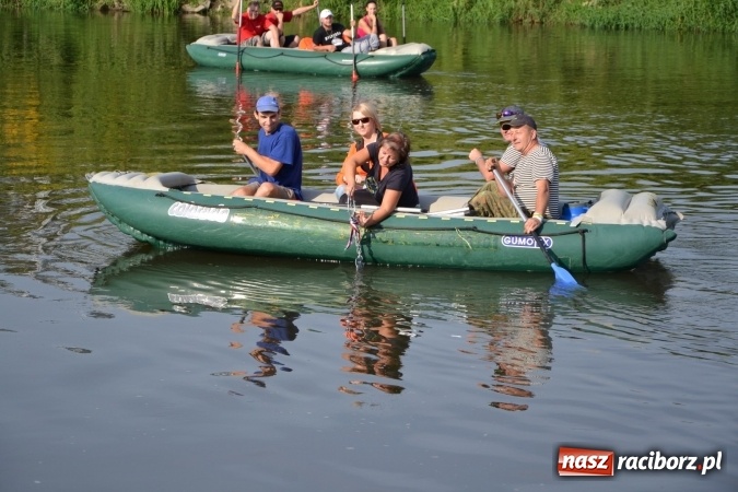 Zdjęcie w galerii na portalu naszraciborz.pl: Wodniacy zamknęli Meandry Odry wiadomości z regionu