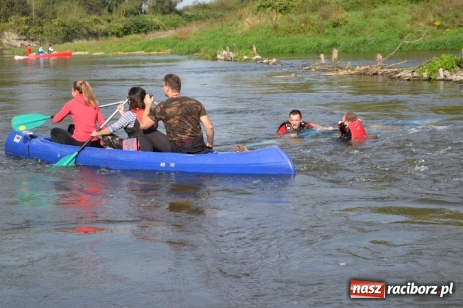 Zdjęcie w galerii na portalu naszraciborz.pl: Wodniacy zamknęli Meandry Odry wiadomości z regionu
