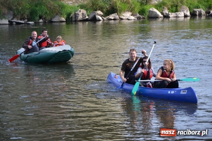 Zdjęcie w galerii na portalu naszraciborz.pl: Wodniacy zamknęli Meandry Odry wiadomości z regionu