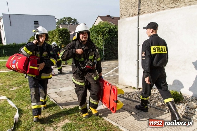 Zdjęcie w galerii na portalu naszraciborz.pl: Pożar szkoły w Owsiszczach. Straży z OSP gminy Krzyżanowice sprawdzali gotowość bojową wiadomości z regionu