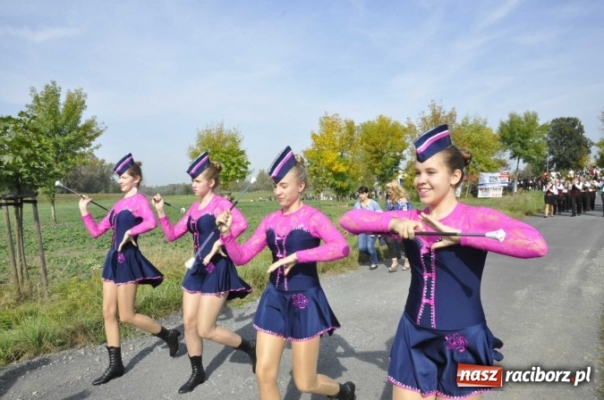 Zdjęcie w galerii na portalu naszraciborz.pl: Hubertus na Ostrogu, czyli pogoń za lisem w Huzarskiej Dolinie  wiadomości z regionu