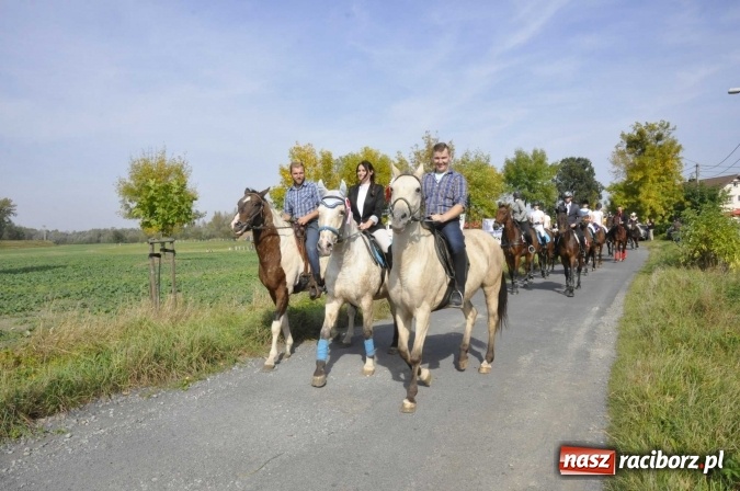 Zdjęcie w galerii na portalu naszraciborz.pl: Hubertus na Ostrogu, czyli pogoń za lisem w Huzarskiej Dolinie  wiadomości z regionu