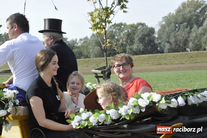 Zdjęcie w galerii na portalu naszraciborz.pl: Hubertus na Ostrogu, czyli pogoń za lisem w Huzarskiej Dolinie  wiadomości z regionu
