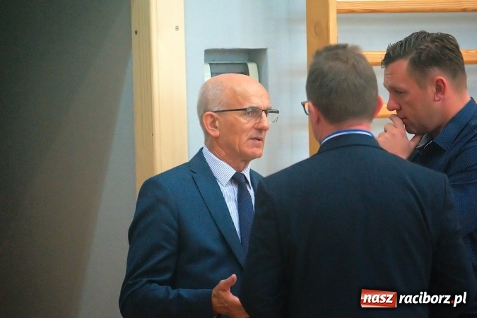 Zdjęcie w galerii na portalu naszraciborz.pl: Narodowy Dzień Sportu. W raciborskim MOS-ie oddano wyremontowaną salę wiadomości z regionu