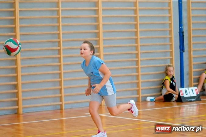 Zdjęcie w galerii na portalu naszraciborz.pl: Narodowy Dzień Sportu. W raciborskim MOS-ie oddano wyremontowaną salę wiadomości z regionu