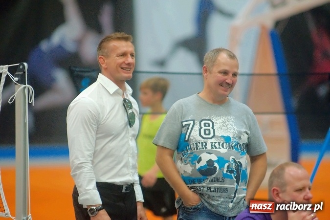 Zdjęcie w galerii na portalu naszraciborz.pl: Streetball, zapasy i badminton, czyli Piknik z Olimpijczykami w hali ZSOMS wiadomości z regionu