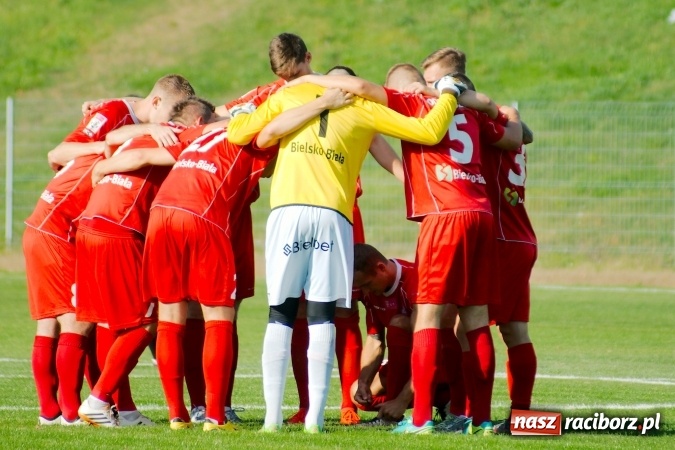 Zdjęcie w galerii na portalu naszraciborz.pl: IV liga: Unici tłem dla rezerw Podbeskidzia wiadomości z regionu