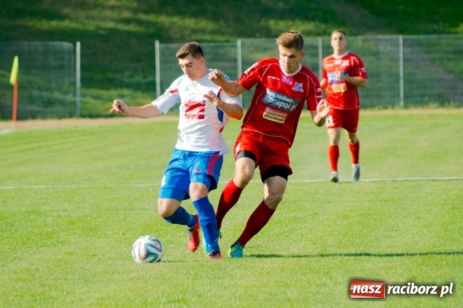 Zdjęcie w galerii na portalu naszraciborz.pl: IV liga: Unici tłem dla rezerw Podbeskidzia wiadomości z regionu