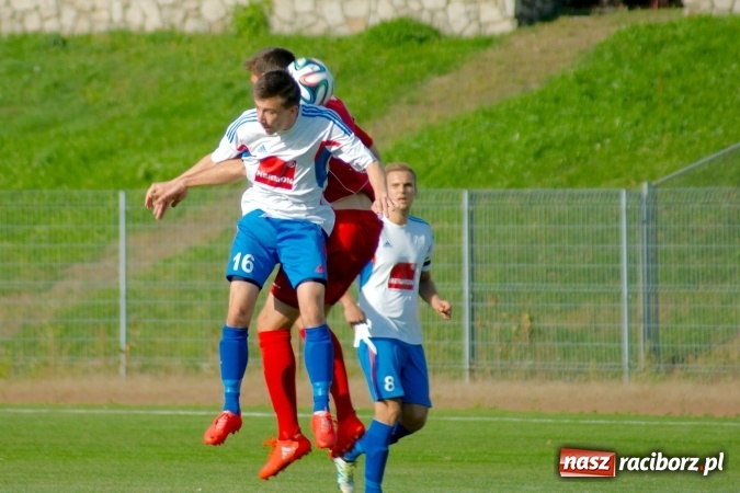 Zdjęcie w galerii na portalu naszraciborz.pl: IV liga: Unici tłem dla rezerw Podbeskidzia wiadomości z regionu