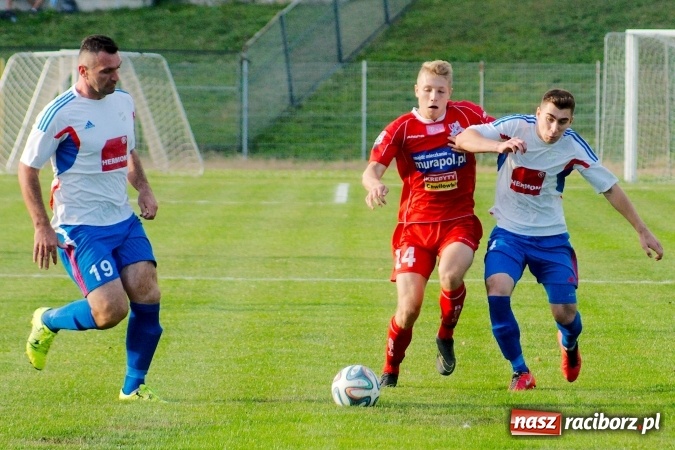 Zdjęcie w galerii na portalu naszraciborz.pl: IV liga: Unici tłem dla rezerw Podbeskidzia wiadomości z regionu
