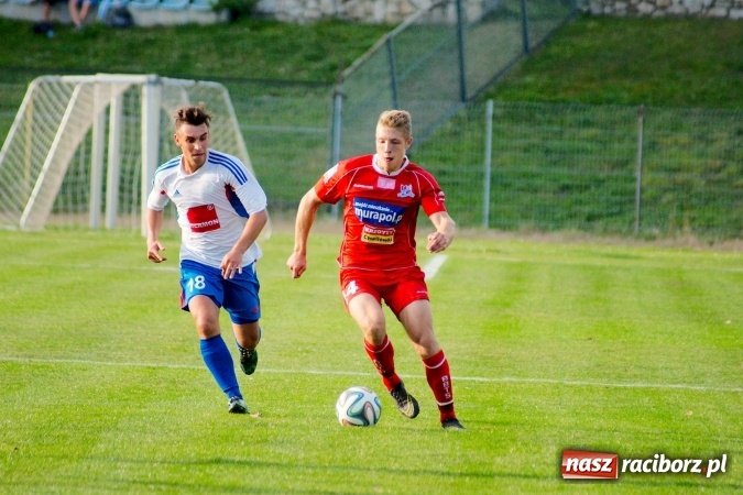 Zdjęcie w galerii na portalu naszraciborz.pl: IV liga: Unici tłem dla rezerw Podbeskidzia wiadomości z regionu