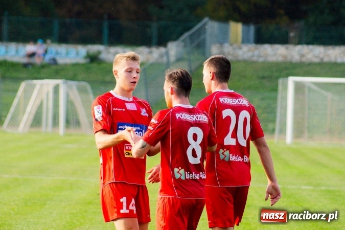 Zdjęcie w galerii na portalu naszraciborz.pl: IV liga: Unici tłem dla rezerw Podbeskidzia wiadomości z regionu