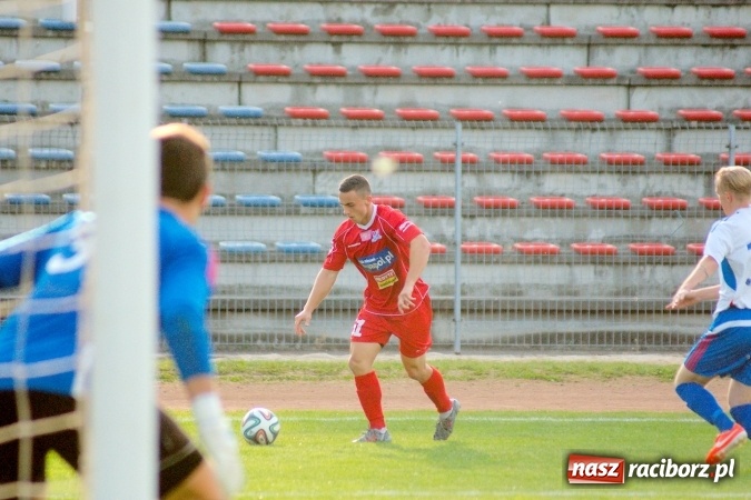 Zdjęcie w galerii na portalu naszraciborz.pl: IV liga: Unici tłem dla rezerw Podbeskidzia wiadomości z regionu