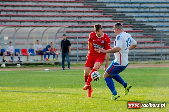 Zdjęcie w galerii na portalu naszraciborz.pl: IV liga: Unici tłem dla rezerw Podbeskidzia wiadomości z regionu