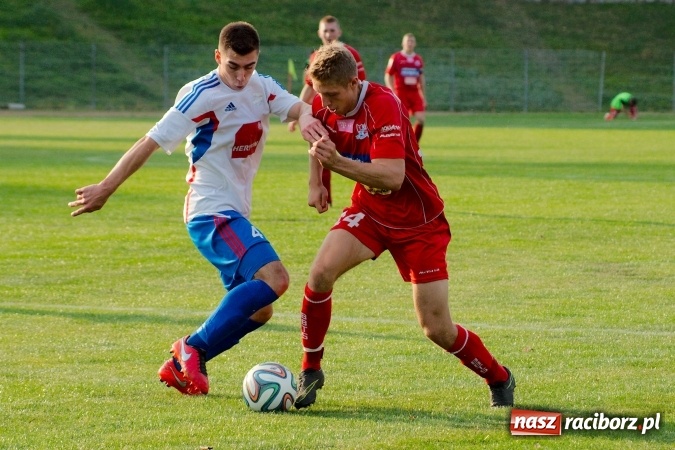 Zdjęcie w galerii na portalu naszraciborz.pl: IV liga: Unici tłem dla rezerw Podbeskidzia wiadomości z regionu