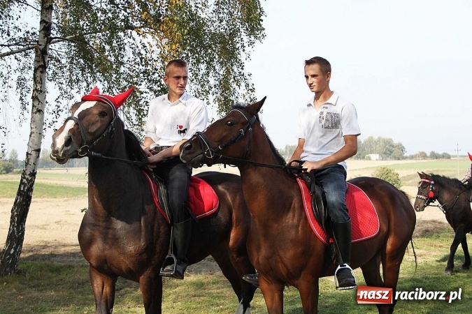 Zdjęcie w galerii na portalu naszraciborz.pl: Piknik św. Huberta w gminie Kornowac wiadomości z regionu
