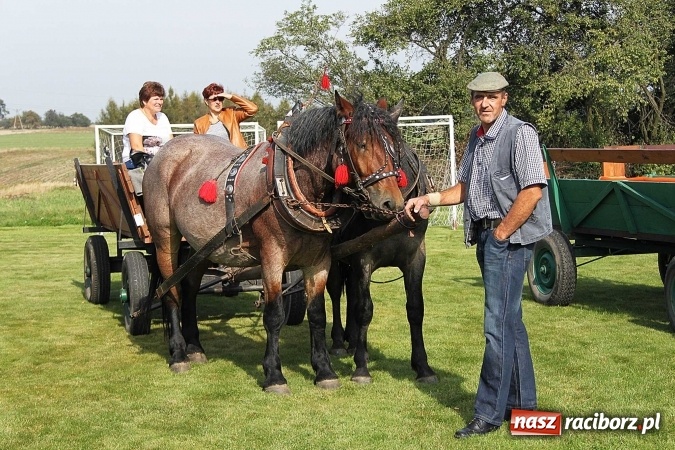 Zdjęcie w galerii na portalu naszraciborz.pl: Piknik św. Huberta w gminie Kornowac wiadomości z regionu