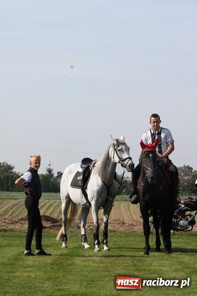Zdjęcie w galerii na portalu naszraciborz.pl: Piknik św. Huberta w gminie Kornowac wiadomości z regionu