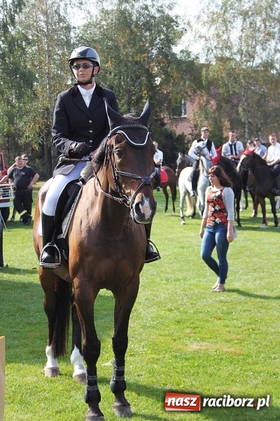 Zdjęcie w galerii na portalu naszraciborz.pl: Piknik św. Huberta w gminie Kornowac wiadomości z regionu
