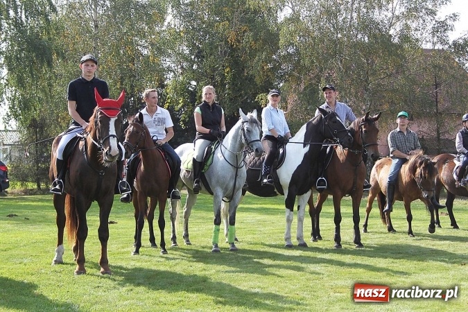 Zdjęcie w galerii na portalu naszraciborz.pl: Piknik św. Huberta w gminie Kornowac wiadomości z regionu
