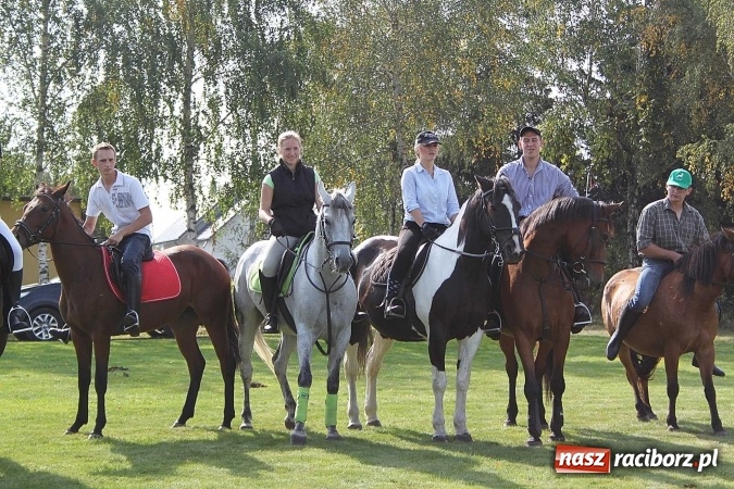 Zdjęcie w galerii na portalu naszraciborz.pl: Piknik św. Huberta w gminie Kornowac wiadomości z regionu