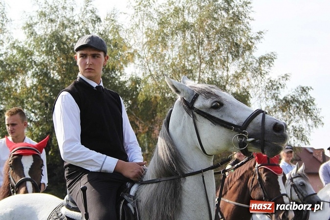 Zdjęcie w galerii na portalu naszraciborz.pl: Piknik św. Huberta w gminie Kornowac wiadomości z regionu