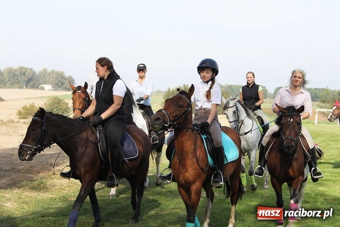 Zdjęcie w galerii na portalu naszraciborz.pl: Piknik św. Huberta w gminie Kornowac wiadomości z regionu