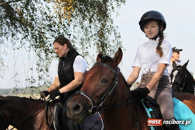 Zdjęcie w galerii na portalu naszraciborz.pl: Piknik św. Huberta w gminie Kornowac wiadomości z regionu