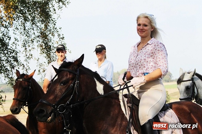 Zdjęcie w galerii na portalu naszraciborz.pl: Piknik św. Huberta w gminie Kornowac wiadomości z regionu