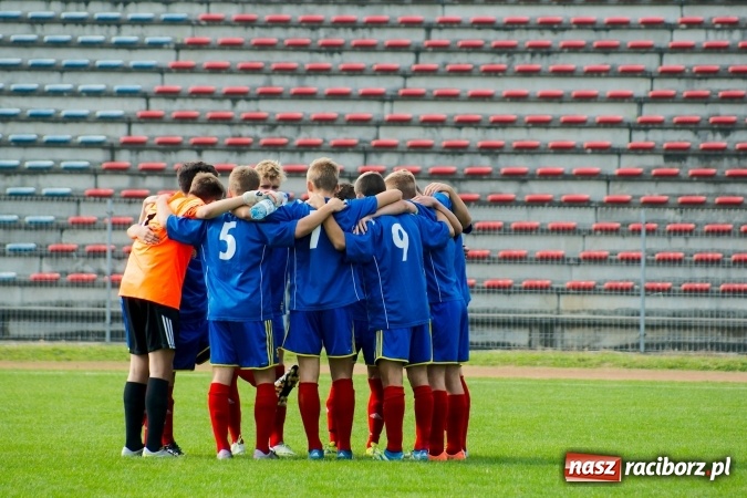 Zdjęcie w galerii na portalu naszraciborz.pl: Juniorzy Unii na szóstkę wiadomości z regionu