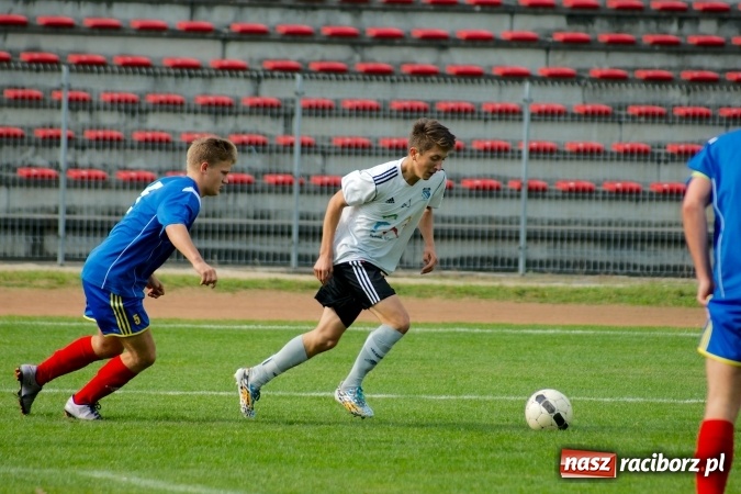 Zdjęcie w galerii na portalu naszraciborz.pl: Juniorzy Unii na szóstkę wiadomości z regionu