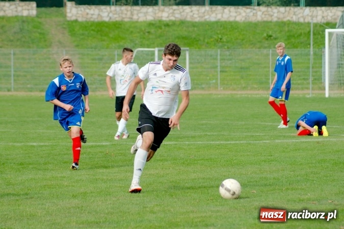 Zdjęcie w galerii na portalu naszraciborz.pl: Juniorzy Unii na szóstkę wiadomości z regionu