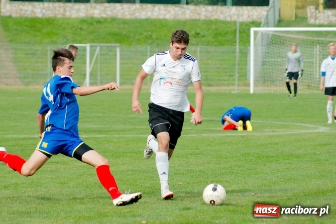 Zdjęcie w galerii na portalu naszraciborz.pl: Juniorzy Unii na szóstkę wiadomości z regionu