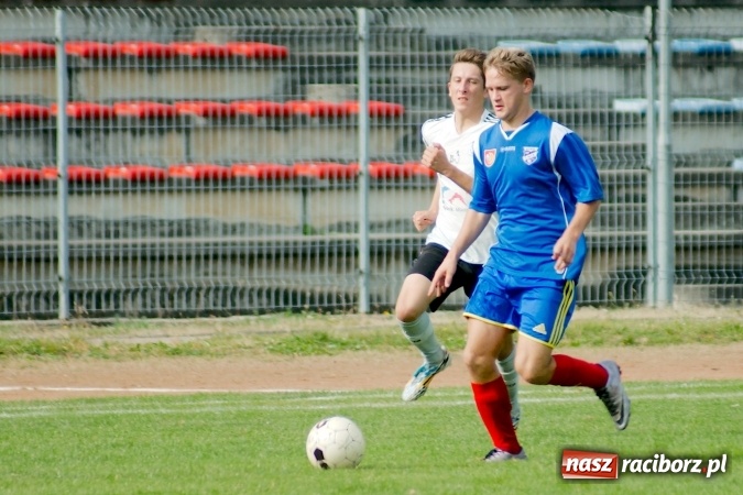 Zdjęcie w galerii na portalu naszraciborz.pl: Juniorzy Unii na szóstkę wiadomości z regionu