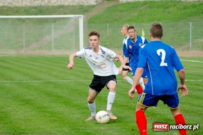 Zdjęcie w galerii na portalu naszraciborz.pl: Juniorzy Unii na szóstkę wiadomości z regionu